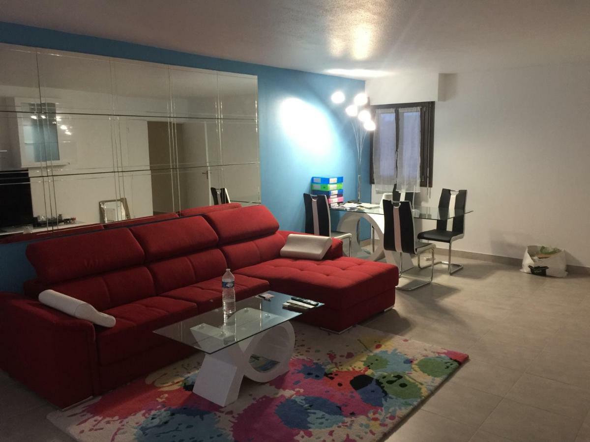 Grand Appartement A Louer Vue Sur Seine 믈룅 외부 사진