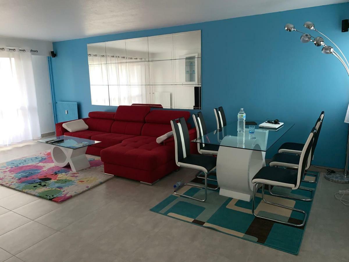 Grand Appartement A Louer Vue Sur Seine 믈룅 외부 사진