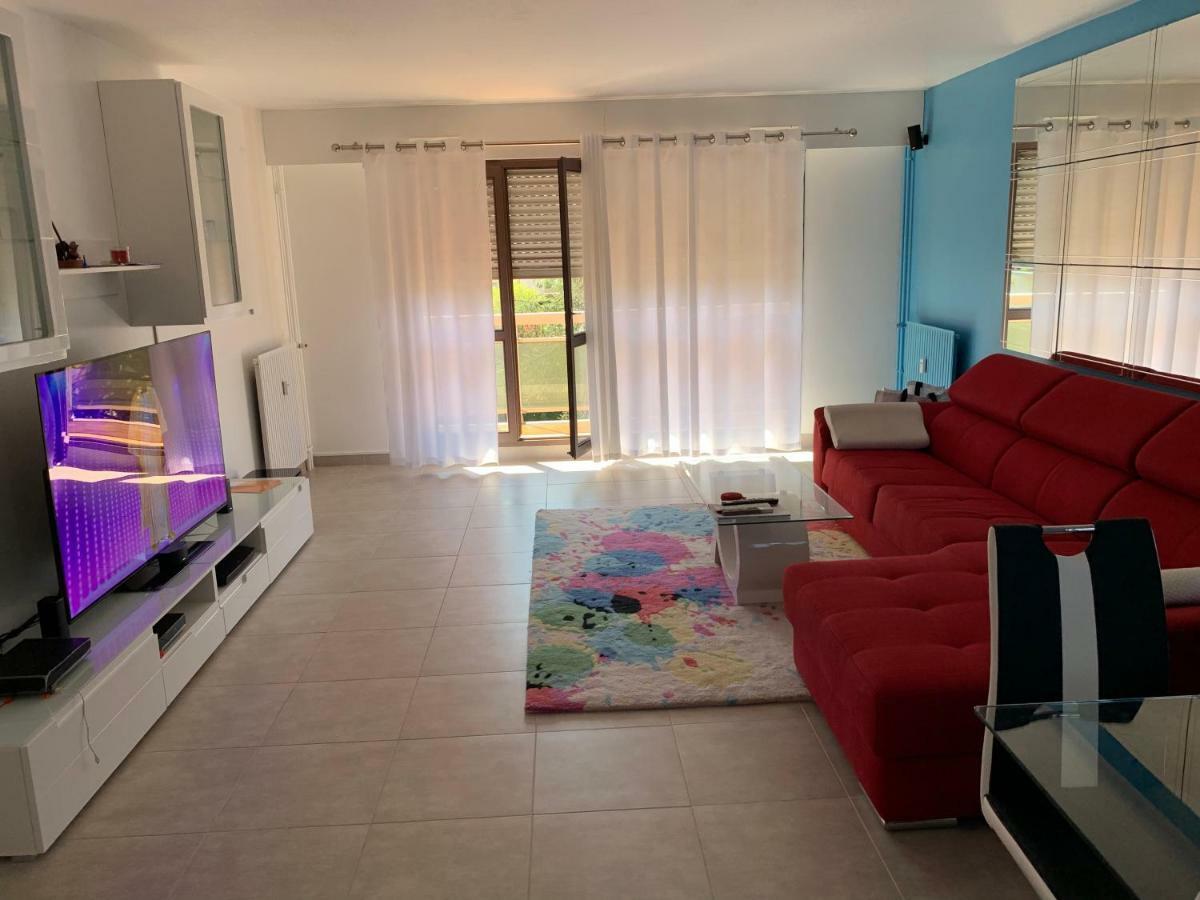 Grand Appartement A Louer Vue Sur Seine 믈룅 외부 사진